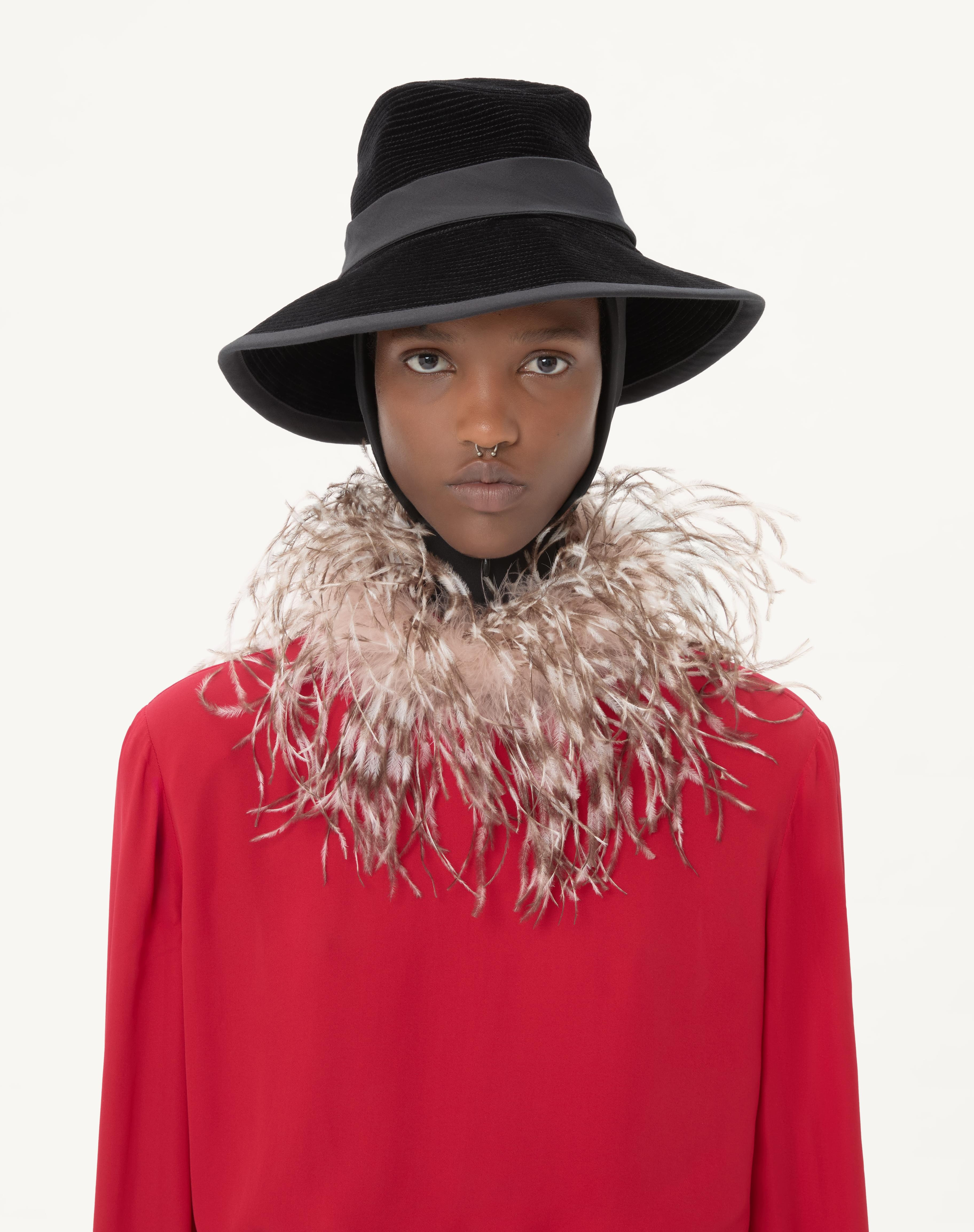 GEORGETTE TOP WITH FEATHERS - 3