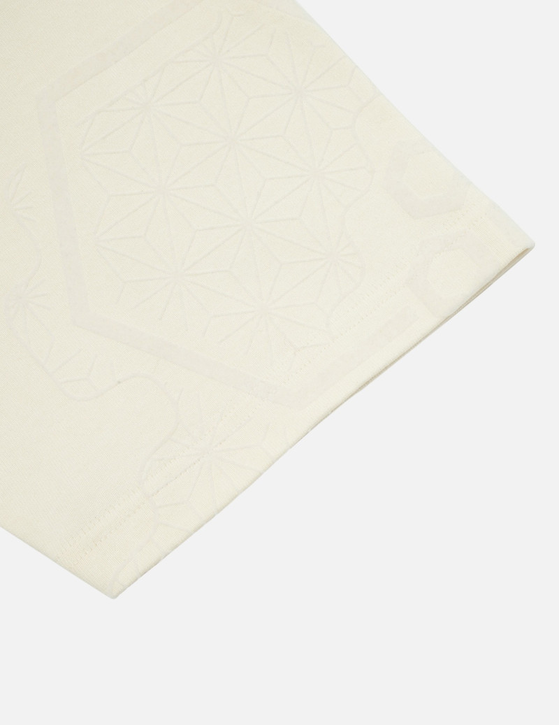 SEAGULL EMBROIDERY AND ALLOVER FLOCKING PATTERNS RELAX FIT T-SHIRT 11