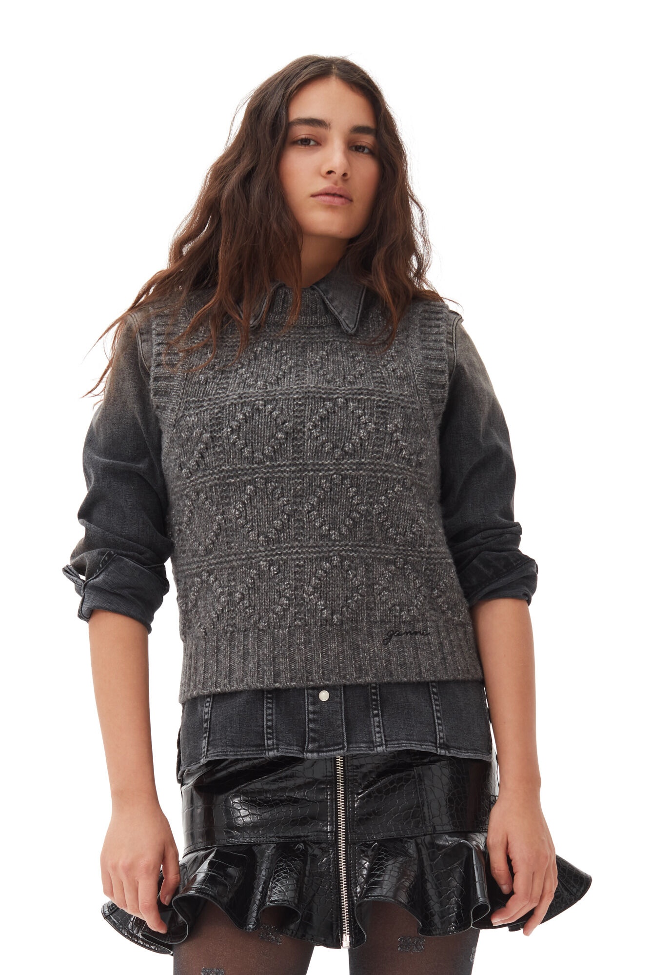 GREY KNIT VEST - 3