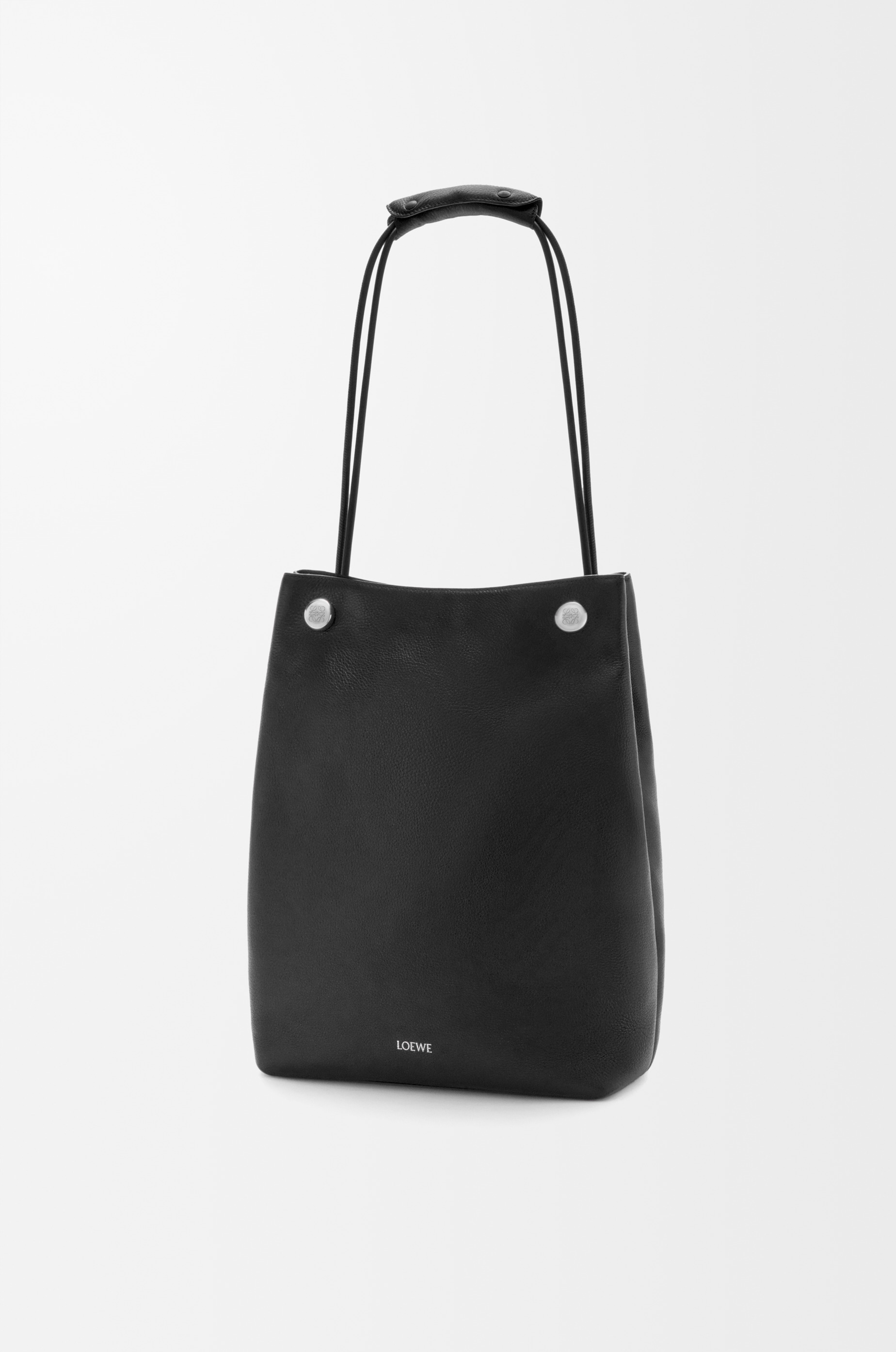 Pebble hobo in supple grained calfskin - 4