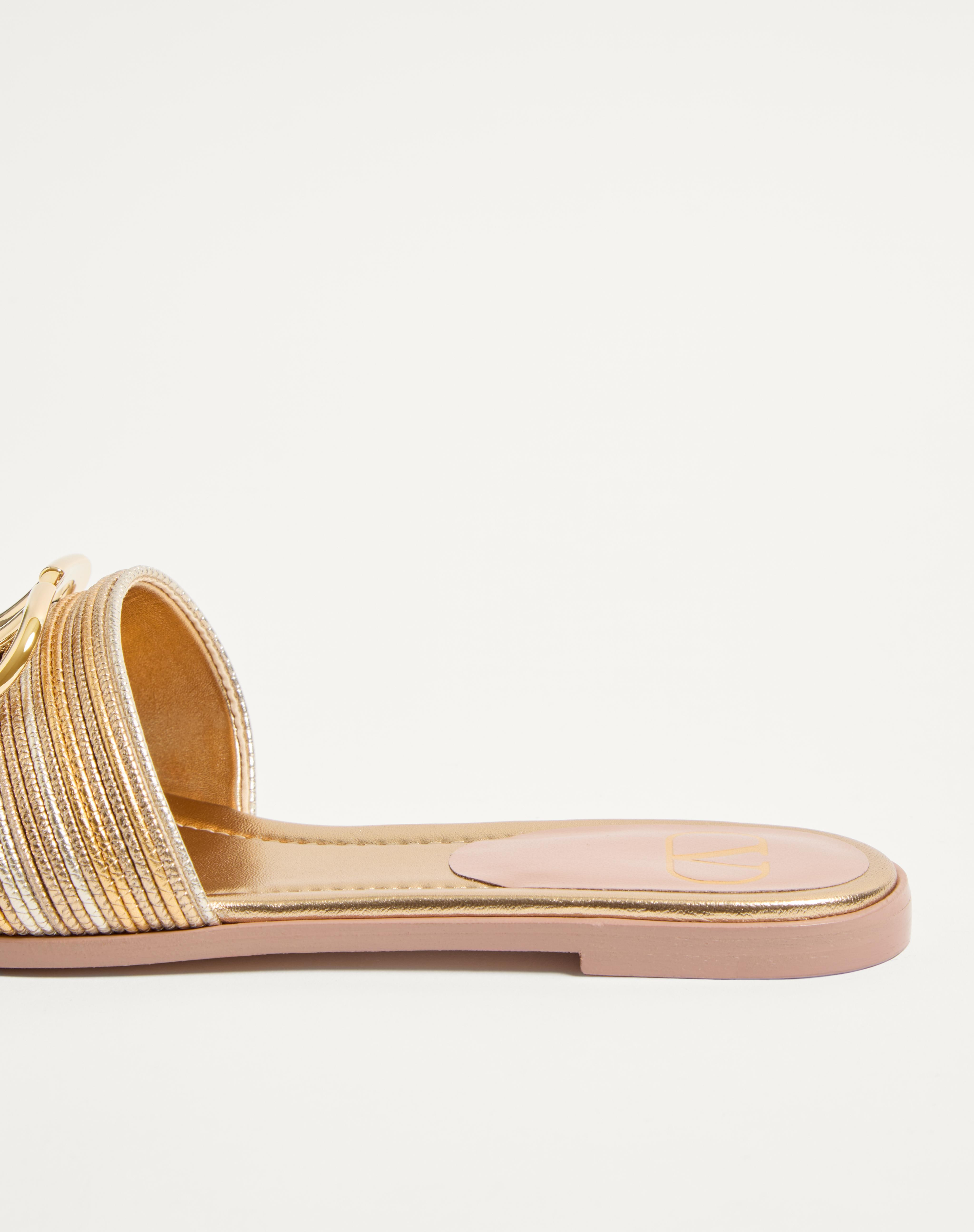 VLOGO SIGNATURE METALLIC LEATHER SLIDE SANDAL WITH CORNELY EMBROIDERY - 7