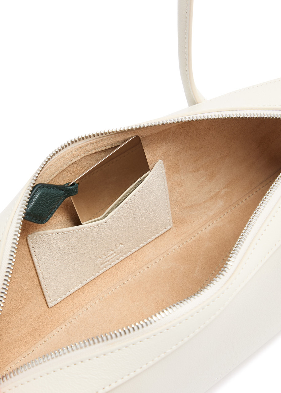 Alaïa Le Teckel Medium Grained Leather Shoulder bag - 4