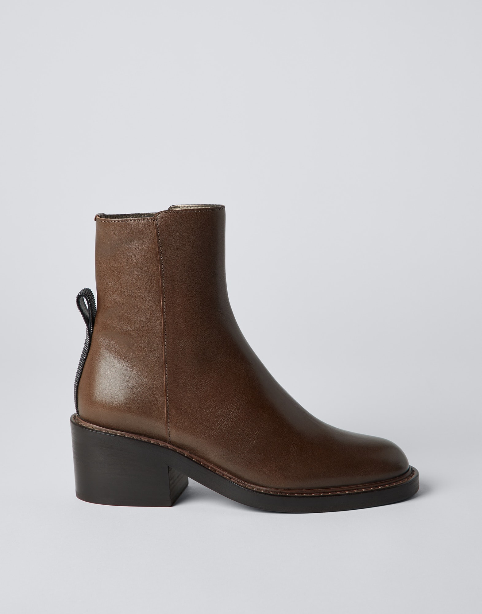 Riding calfskin ankle boots with monili - 5