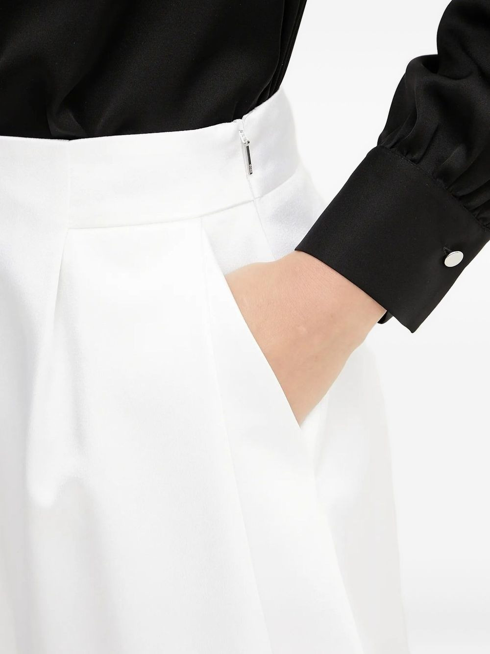 pleated pocket shorts - 3