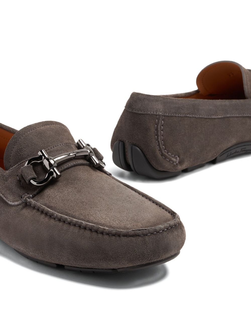 Gancini-detail suede loafers - 3