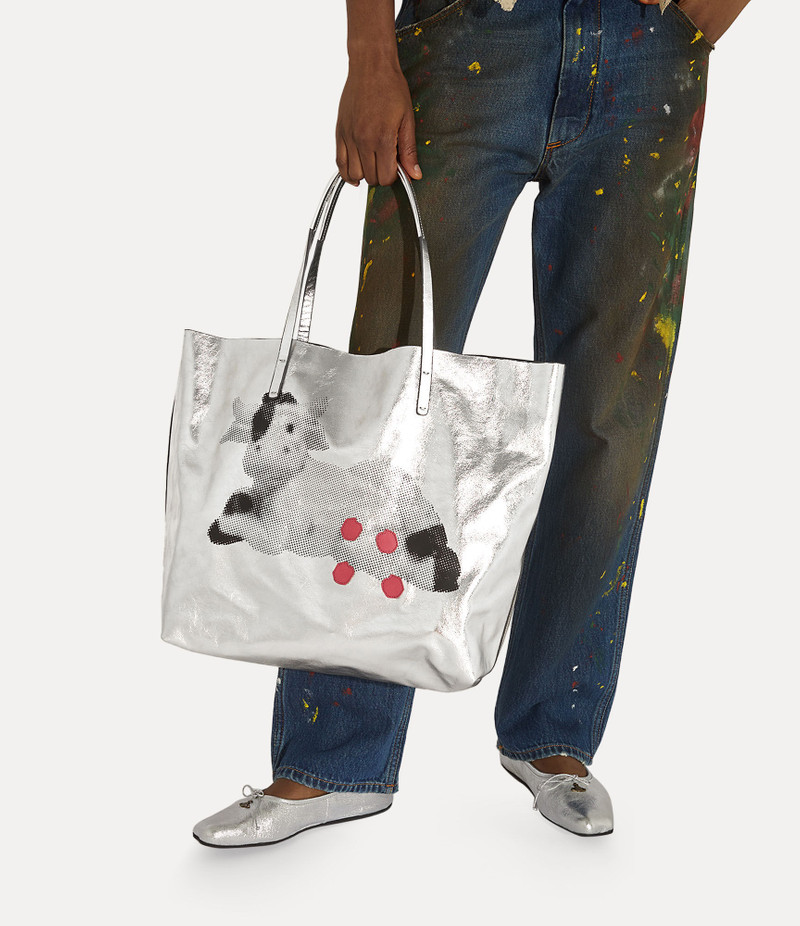 Vivienne Westwood STUDIO SHOPPER outlook