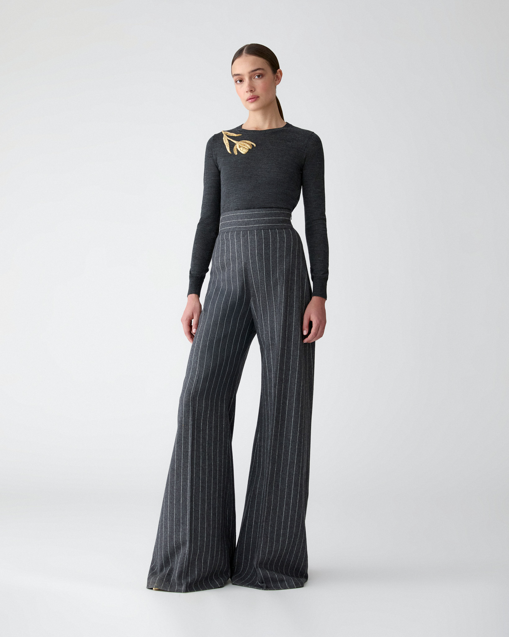 Tulip-Embroidered Merino-Silk Sweater - 2