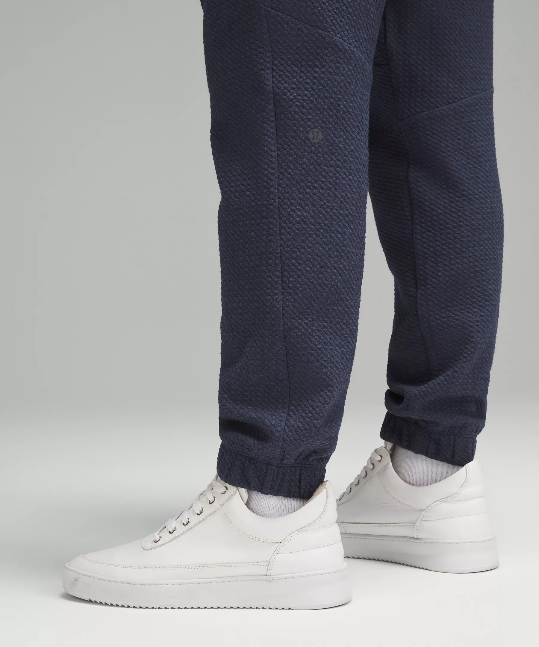 Textured Double-Knit Cotton Jogger *Regular - 6