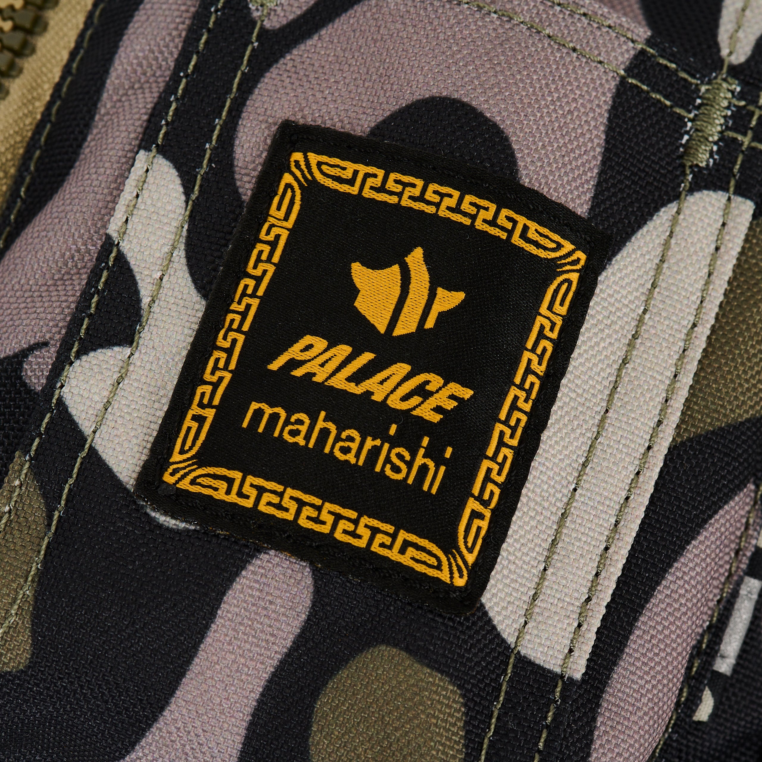 PALACE MAHARISHI BALLISTIC CORDURA UTILITY BAG DPM KOR OM - 5