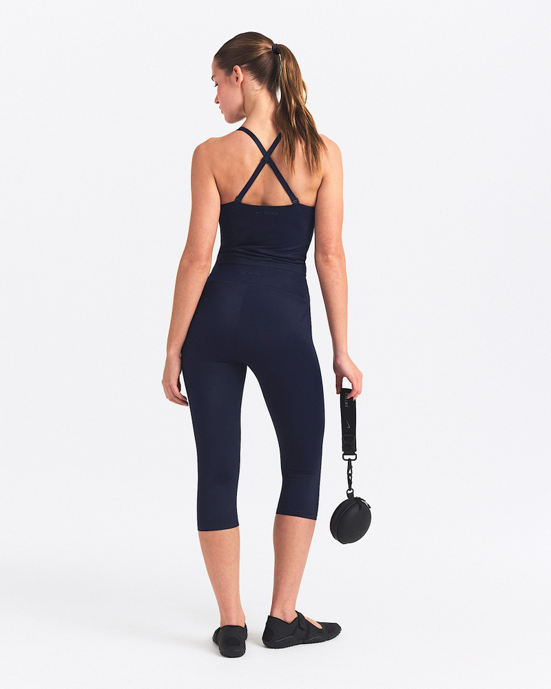 NikeSKIMS Shine Women's High-Waisted 17" Leggings with Drawcord 5