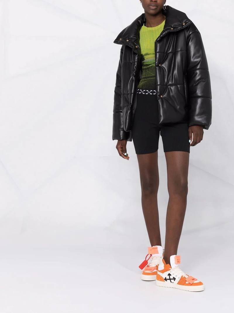 Off-White arrows motif knitted shorts outlook