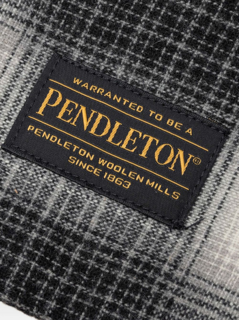x Pendleton check muffler 5
