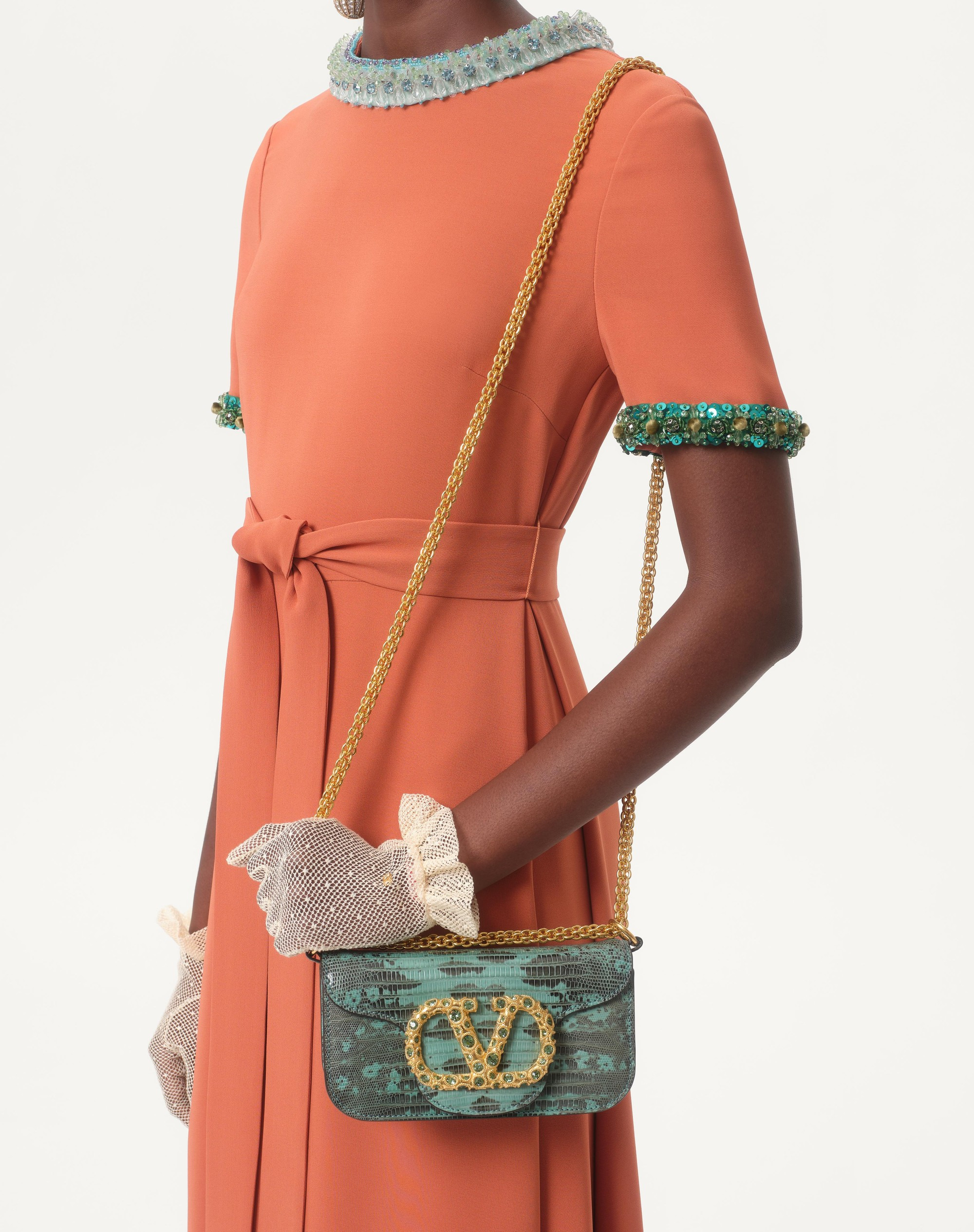 VALENTINO GARAVANI LOCÒ SMALL SHOULDER BAG IN TEJUS WITH JEWEL LOGO - 7