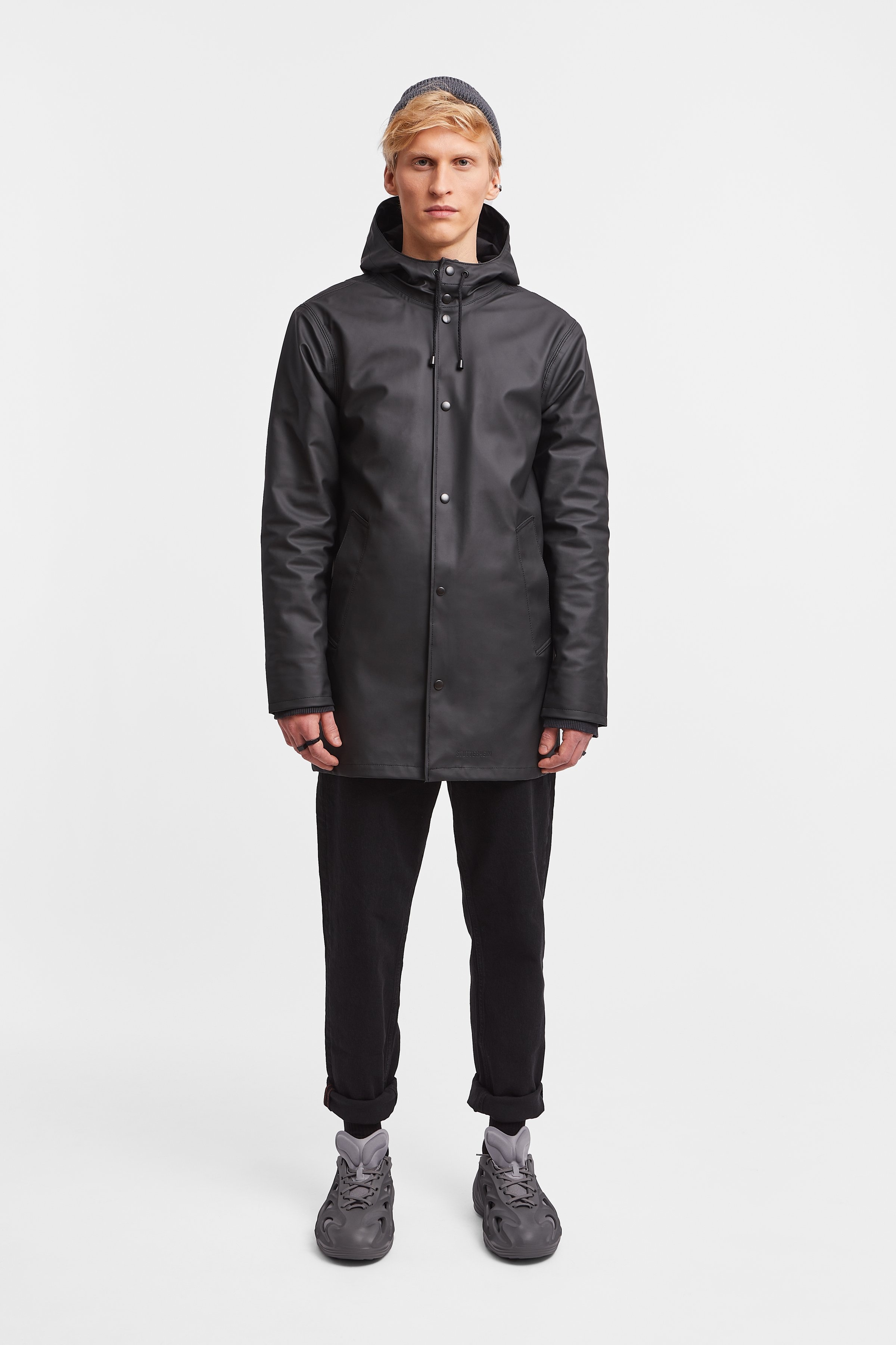 Arholma Raincoat Black - 2