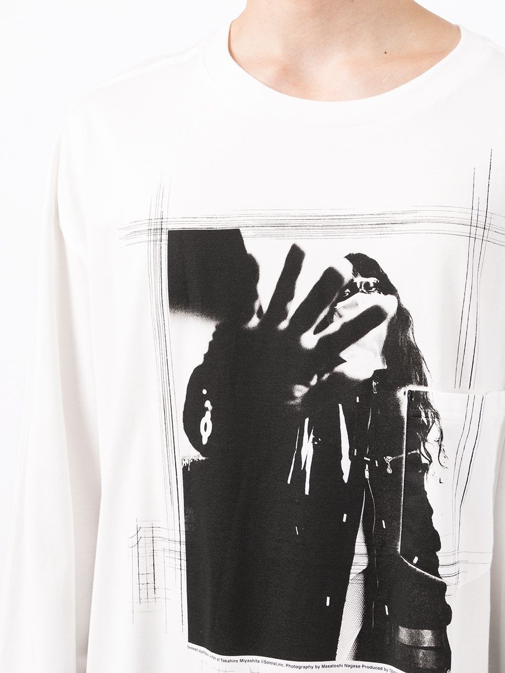 graphic-print longsleeved T-shirt - 5