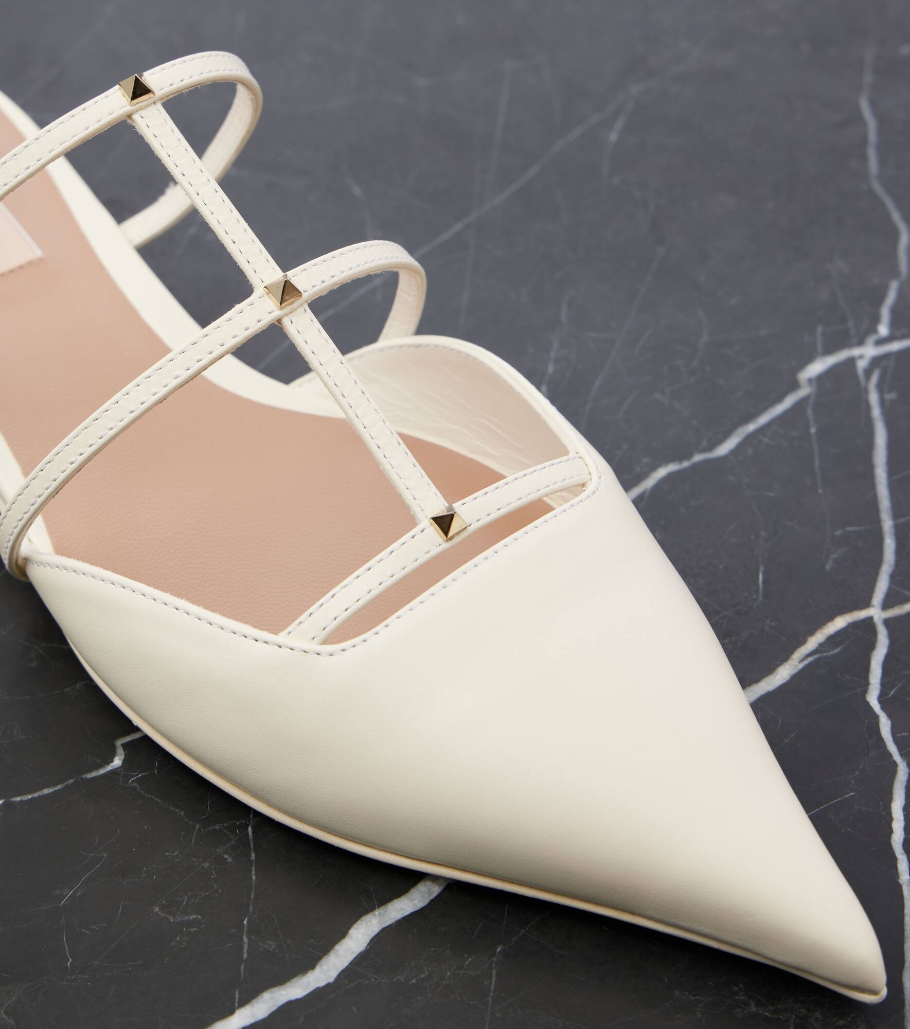 Rockstud Wispy 20 leather mules - 6