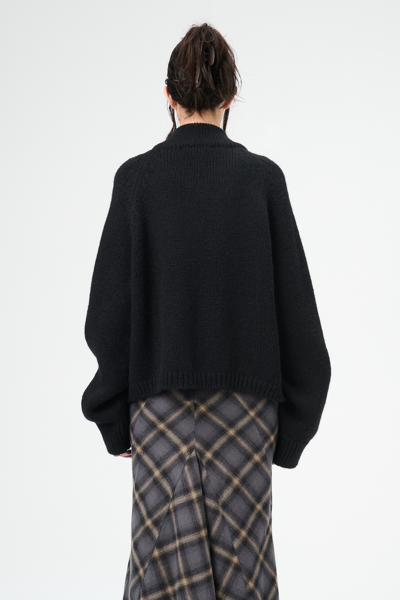 Ultra Zip Funnel Jet Black Isels Wool - 7