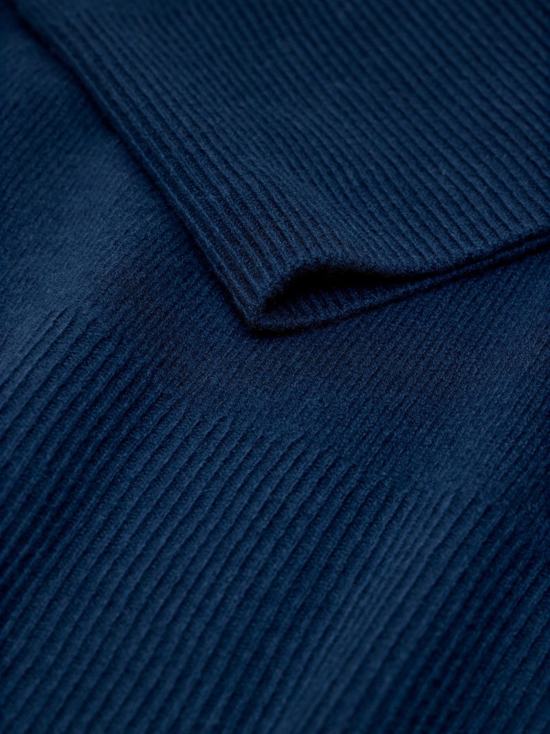 long-sleeve crew-neck sweater 7