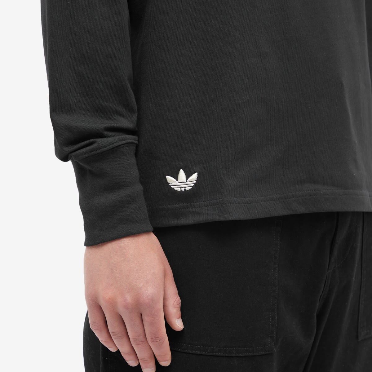 Adidas Long Sleeve Neuclassics T-Shirt - 5