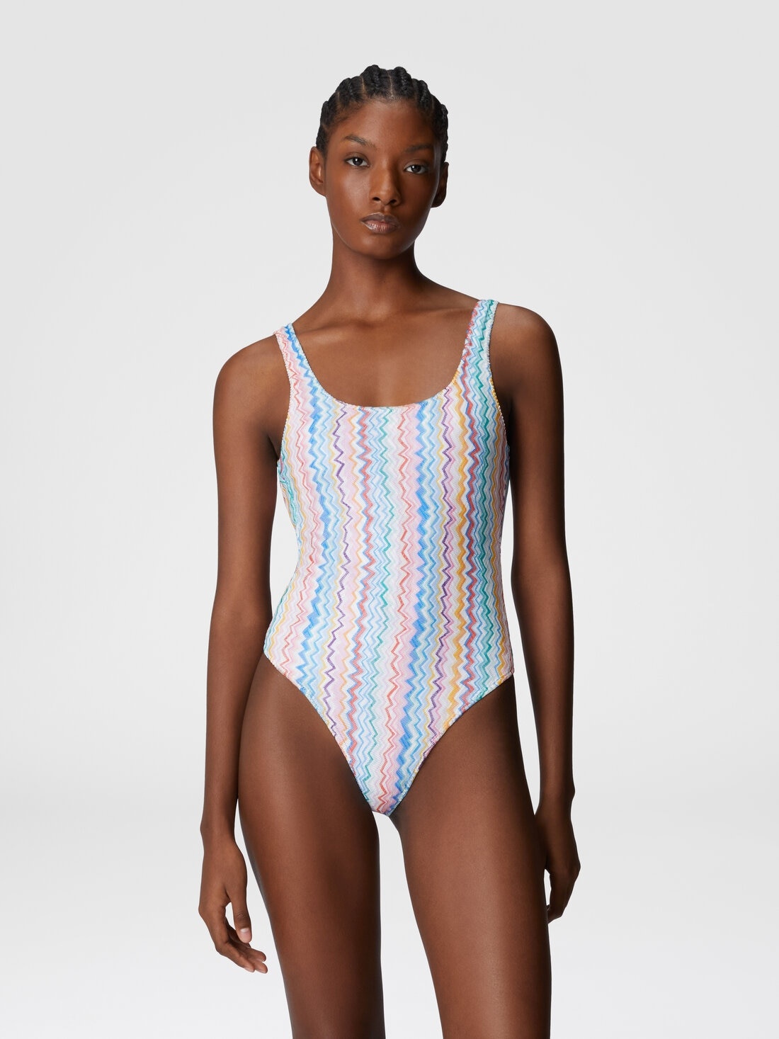 Sporty one-piece swimsuit - 2