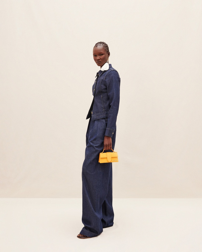 JACQUEMUS Le Bambino outlook