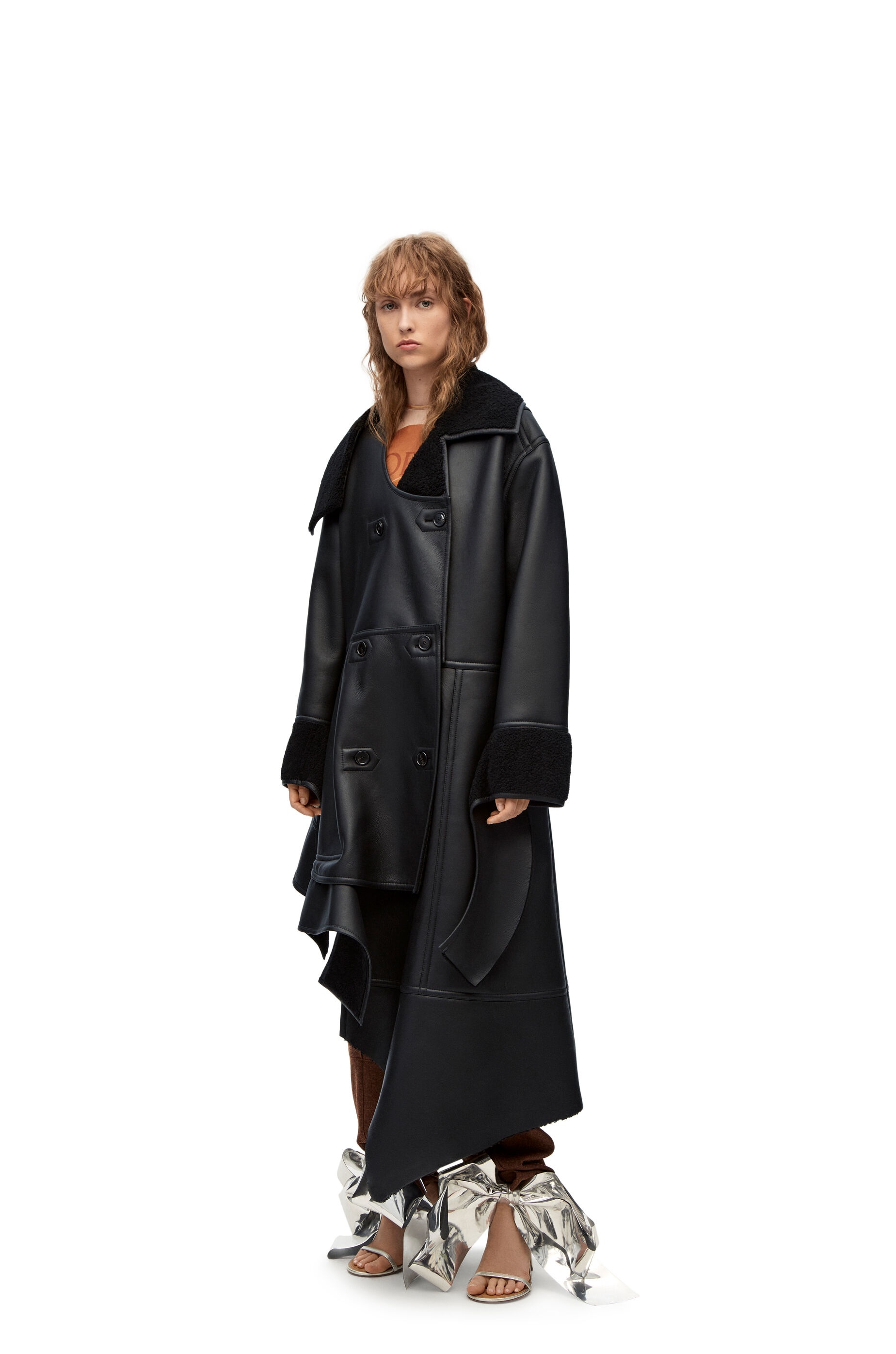Deconstructed coat in shearling - 3