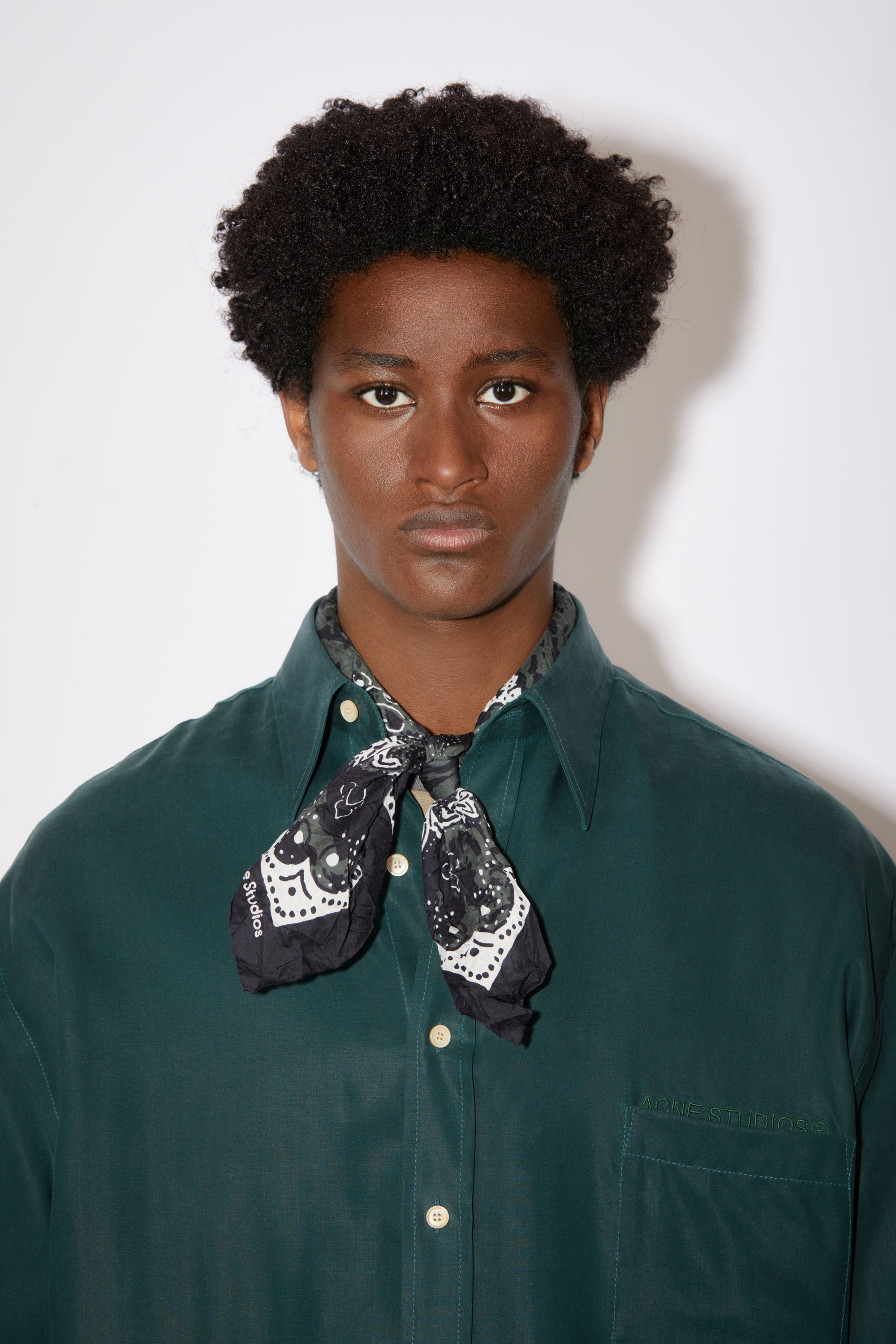 Bandana print scarf - Black - 3