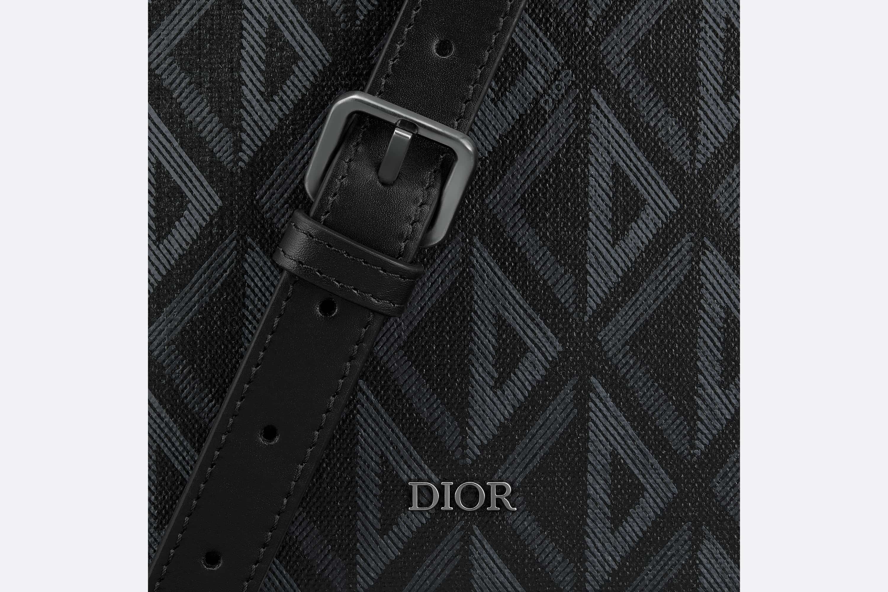Dior Lock Case - 5