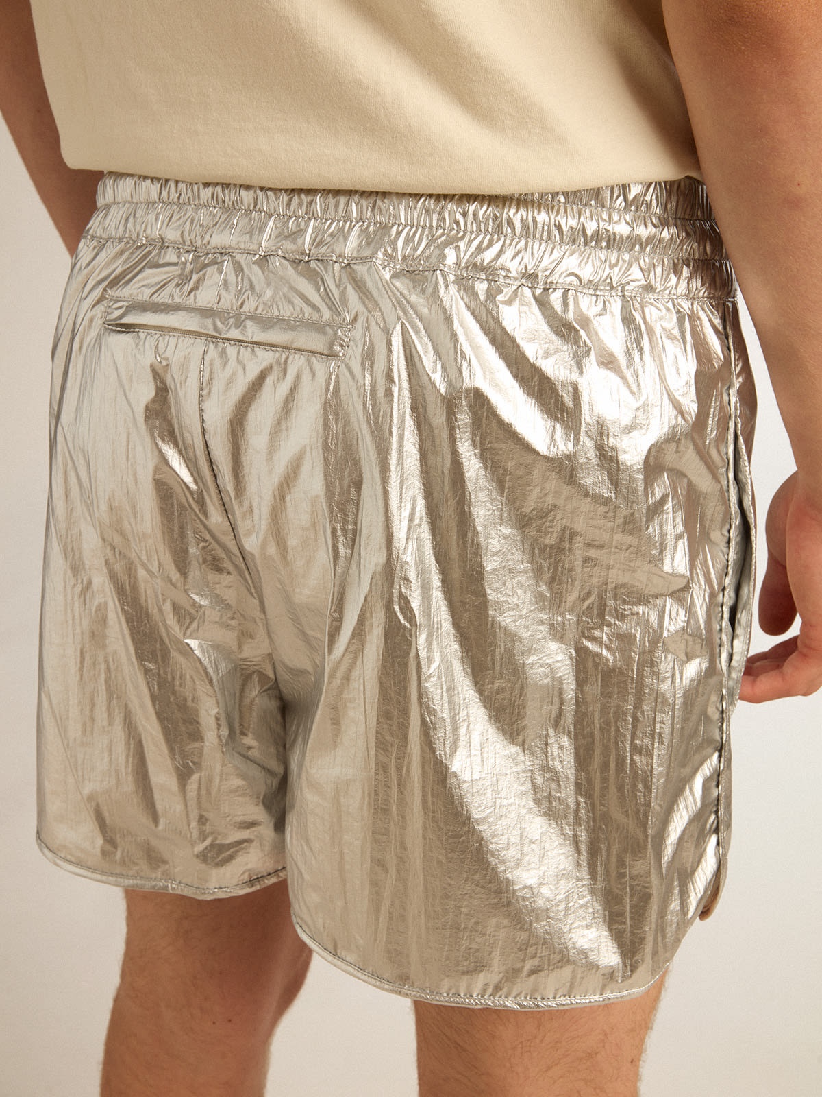 Men's running shorts in silver fabric - 5