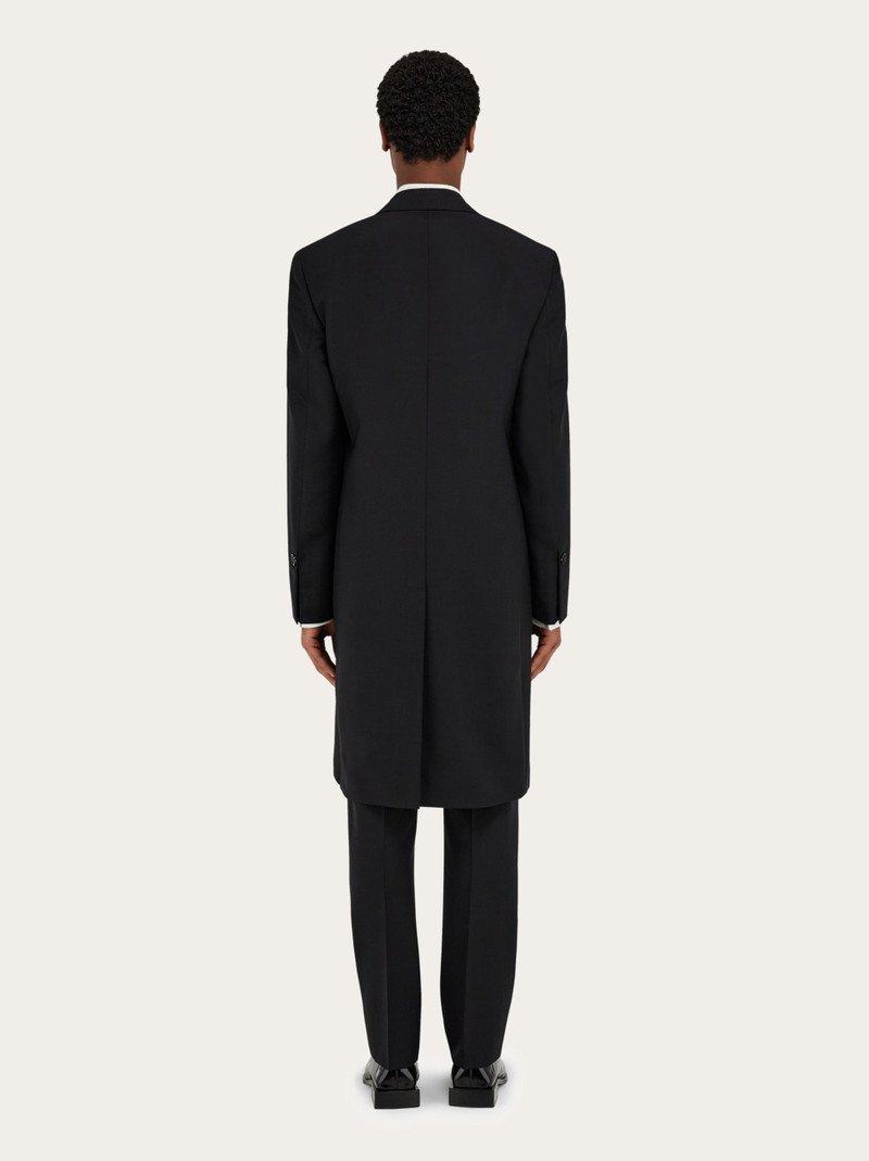 Single breasted coat 4