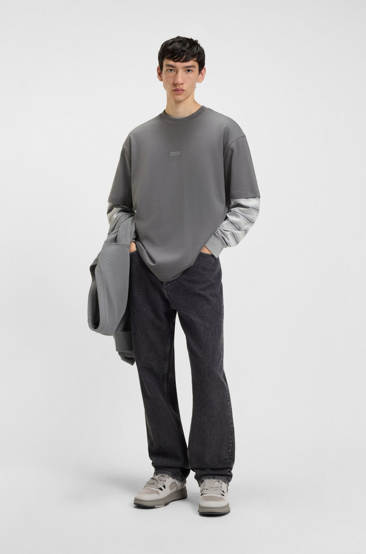 LOOSE-FIT T-SHIRT IN COTTON WITH REAR LOGO ARTWORK - 4