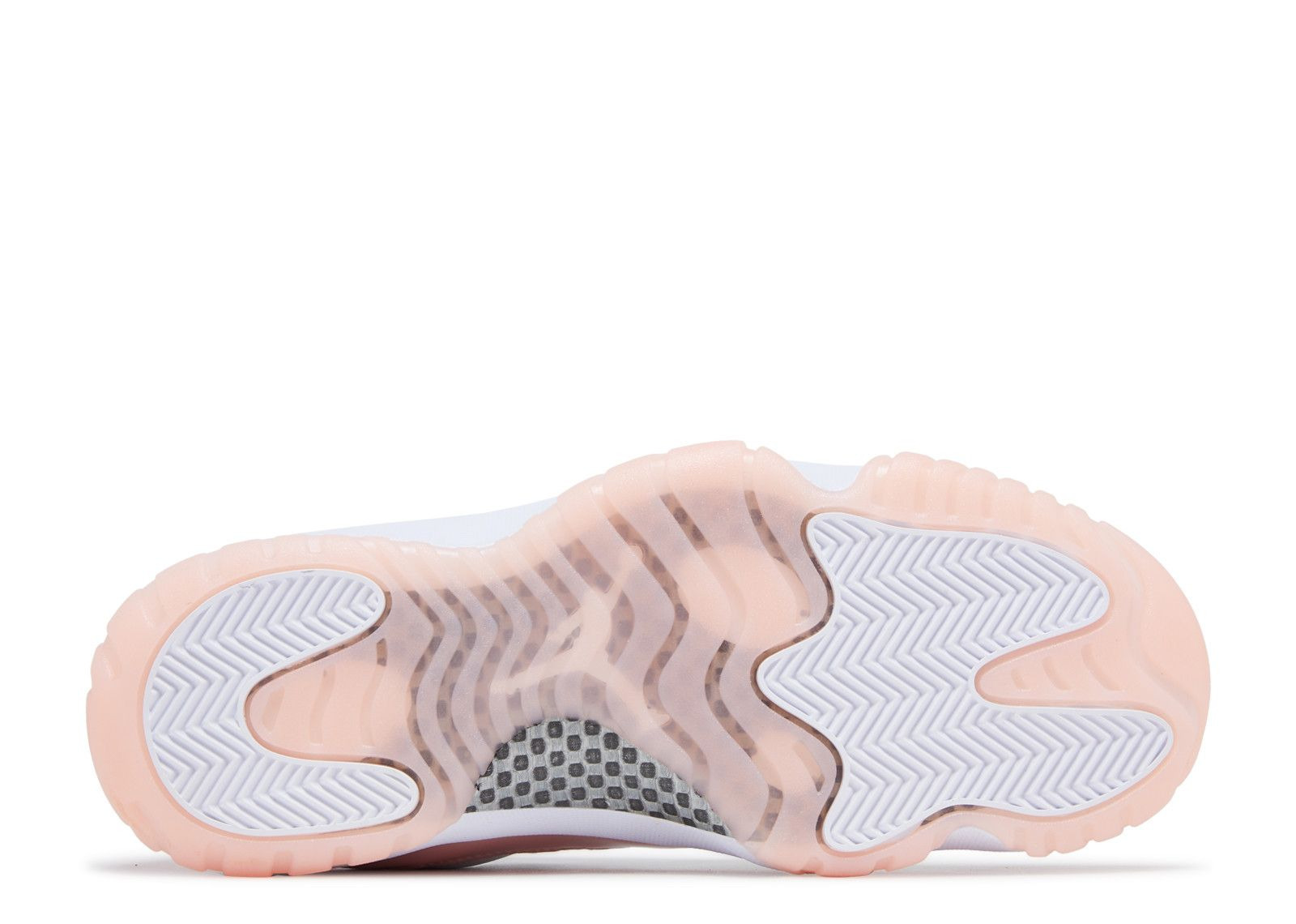 WMNS JORDAN 11 RETRO LOW 'LEGEND PINK' - 4
