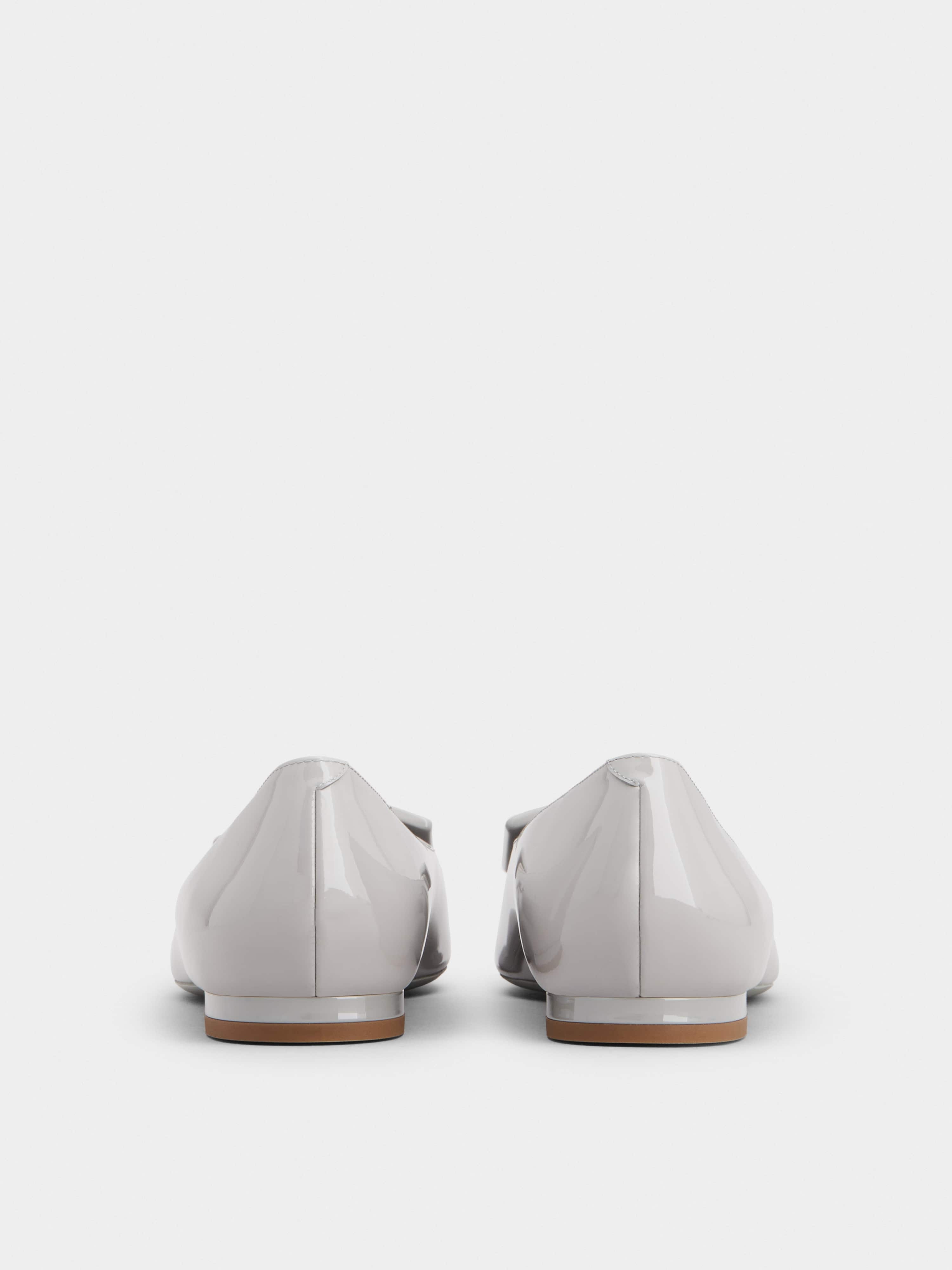 Gommettine Lacquered Buckle Ballerinas in Patent Leather - 5