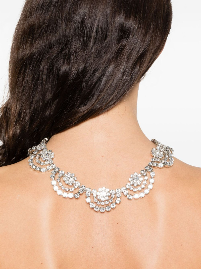 N°21 flower detail necklace outlook