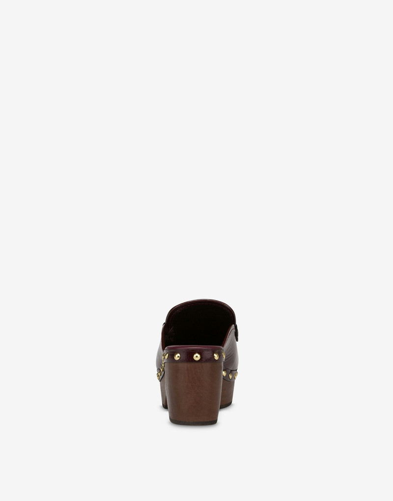Moschino PATENT GOATSKIN CLOGS outlook