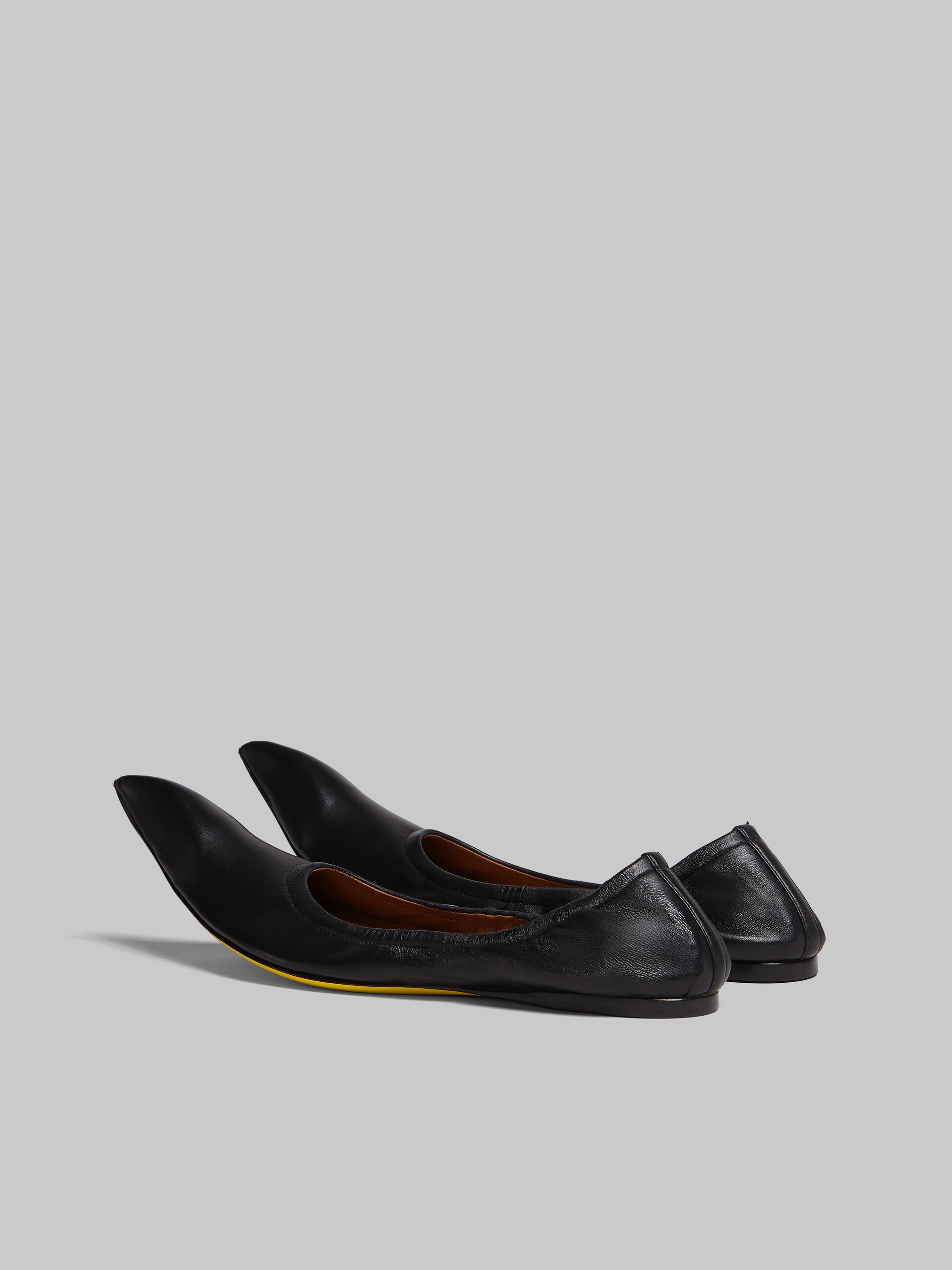 BLACK NAPPA POINTED-TOE BALLET FLATS - 3