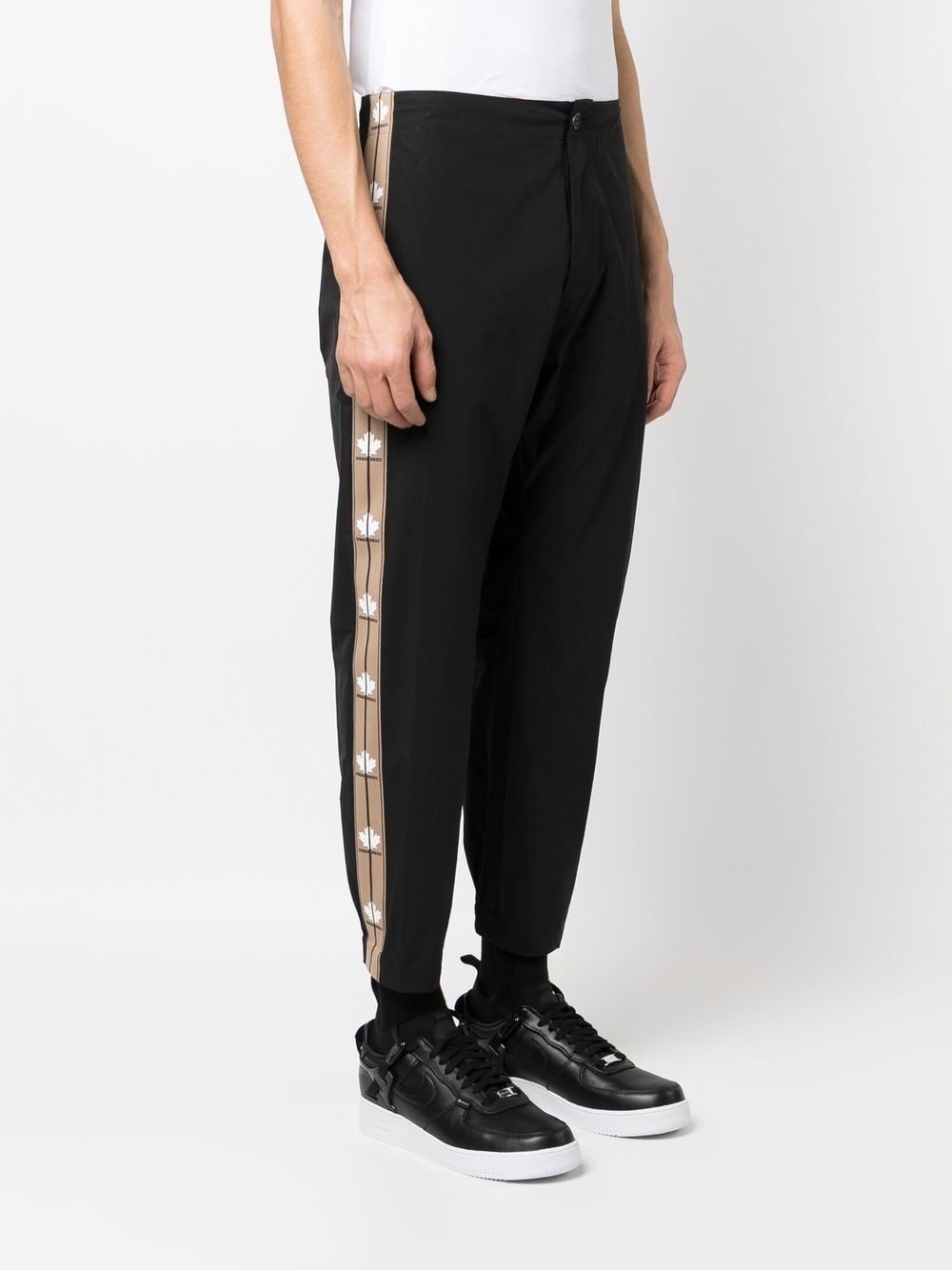 logo-tape tapered trousers - 4