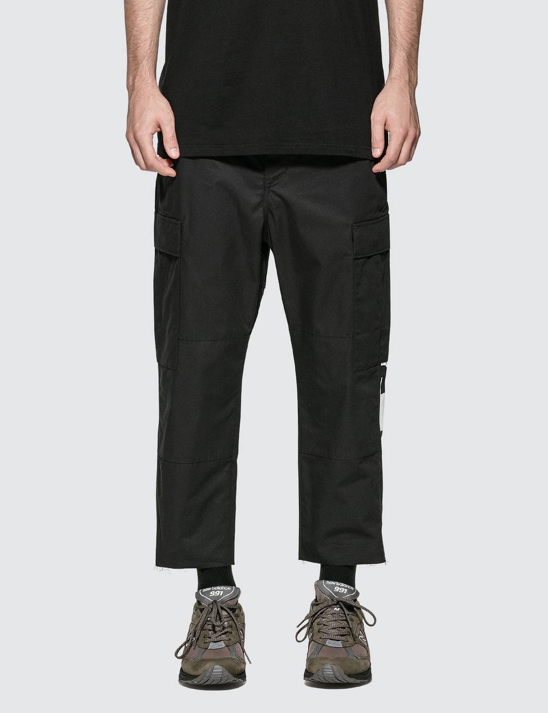 Hem Cut-off Cropped Cargo Pants - 1