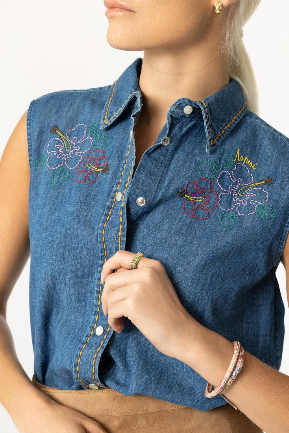 Sleeveless Embroidered Top - 3