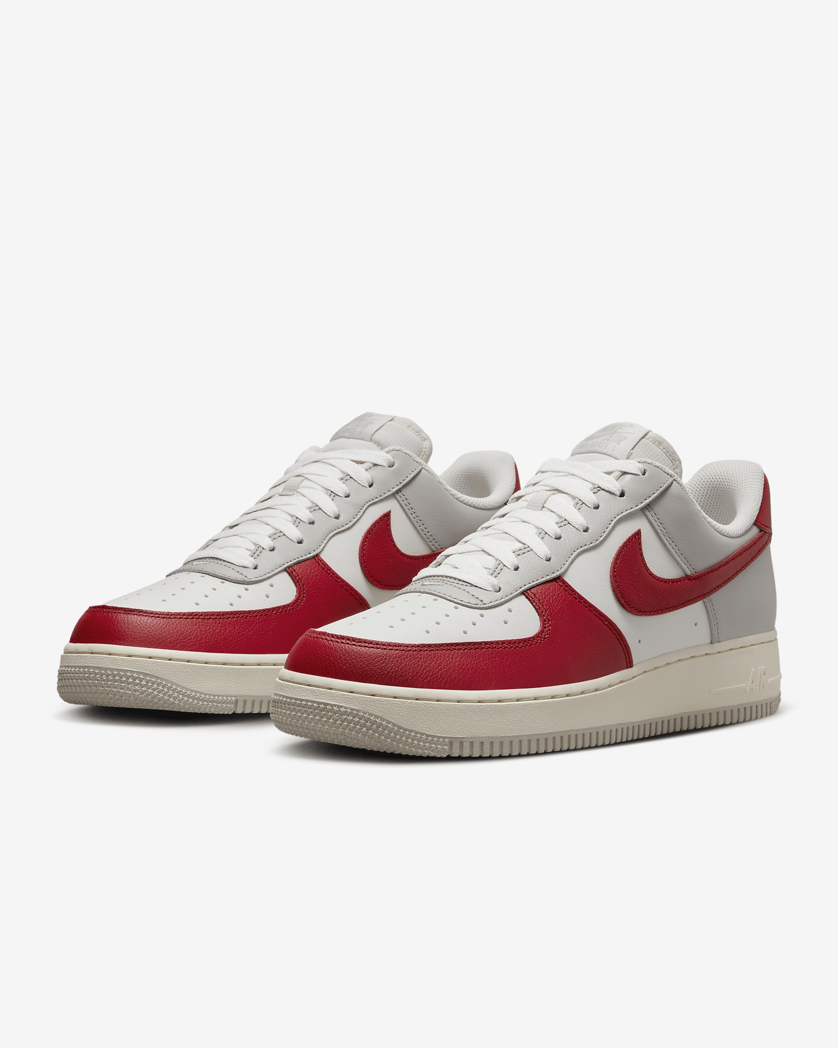 Nike Air Force 1 '07 LV8 Men's Shoes - 5