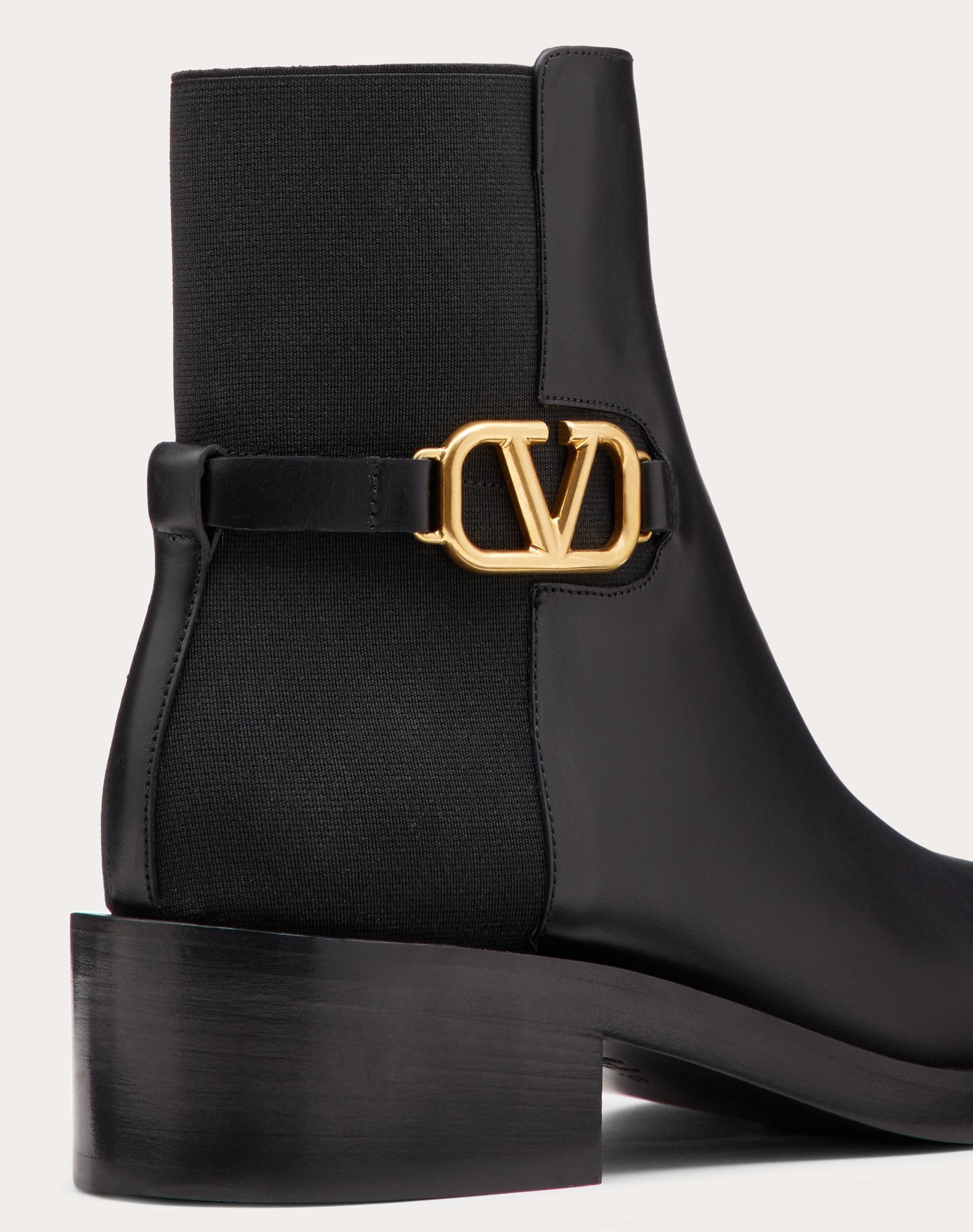 VLOGO SIGNATURE CALFSKIN ANKLE BOOT 30MM - 5
