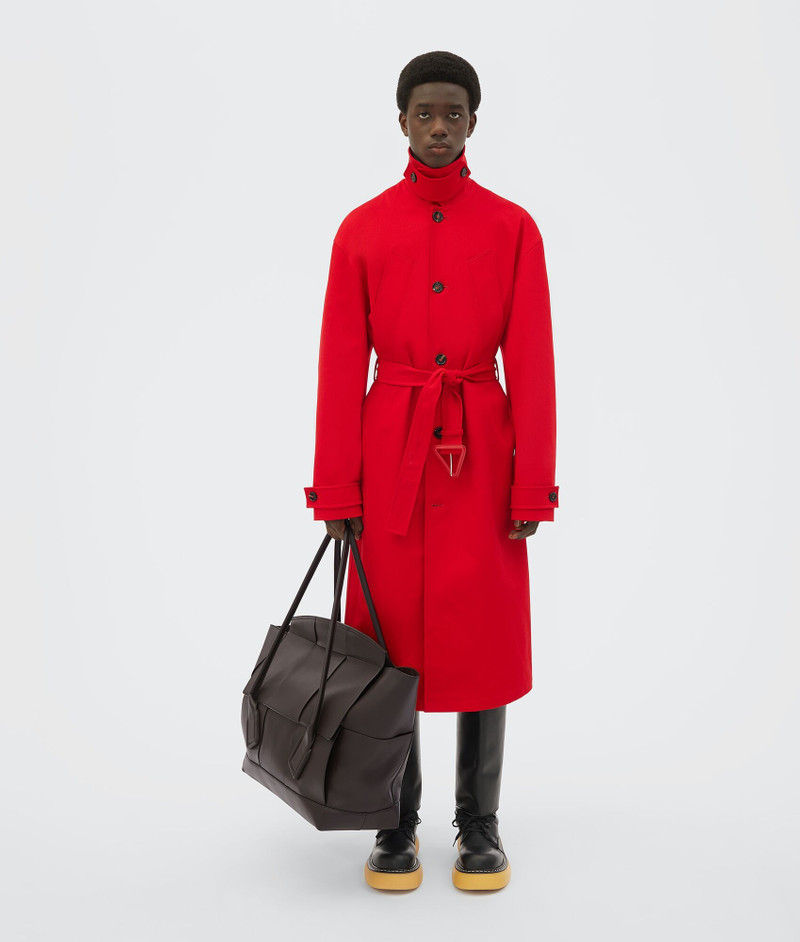 Bottega Veneta arco outlook