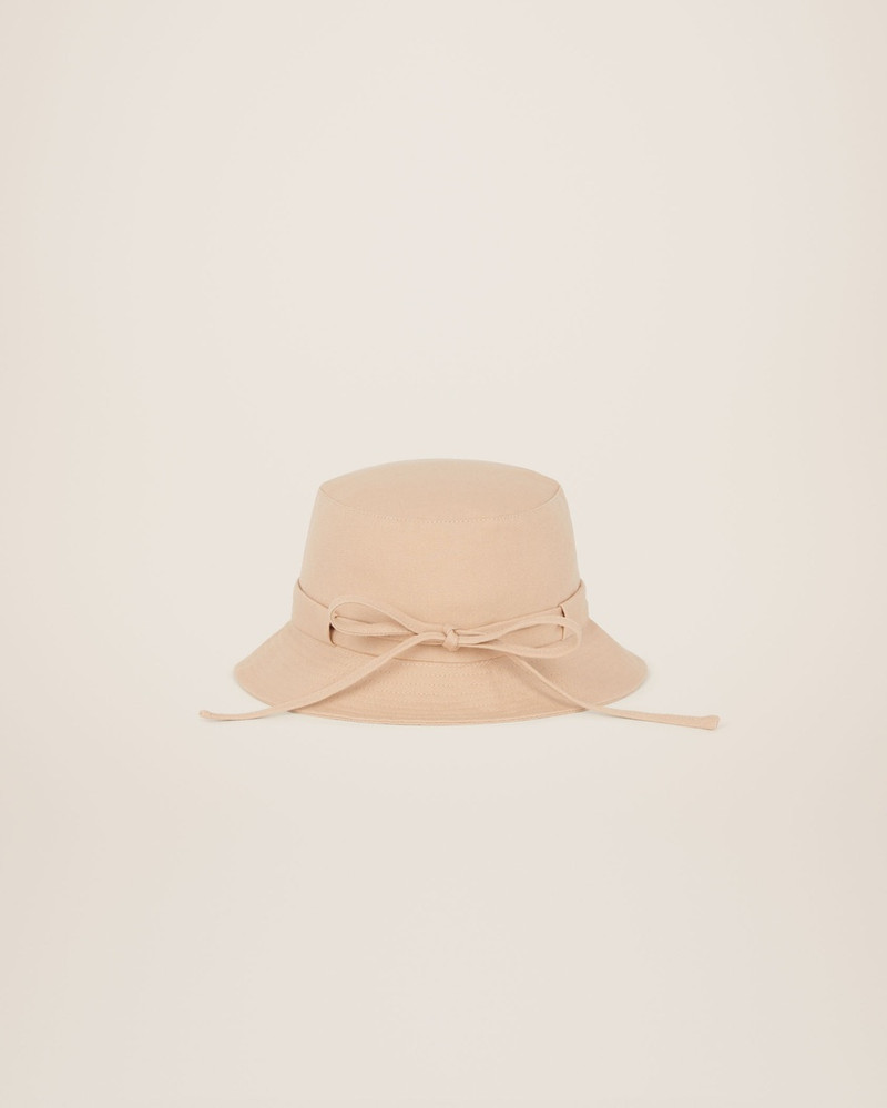 JACQUEMUS Le bob Gadjo outlook