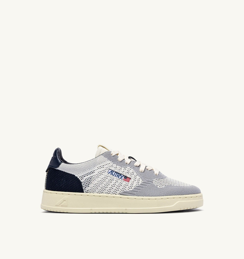 MEDALIST EASEKNIT LOW SNEAKERS IN IVORY WHITE SPACE AND LOFT KNIT 1