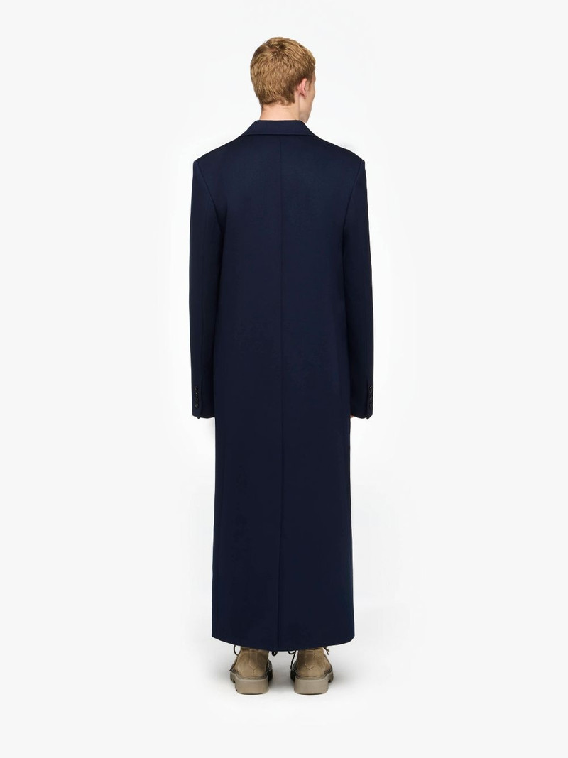 LONG COAT WITH SATIN HANDKERCHIEF 3