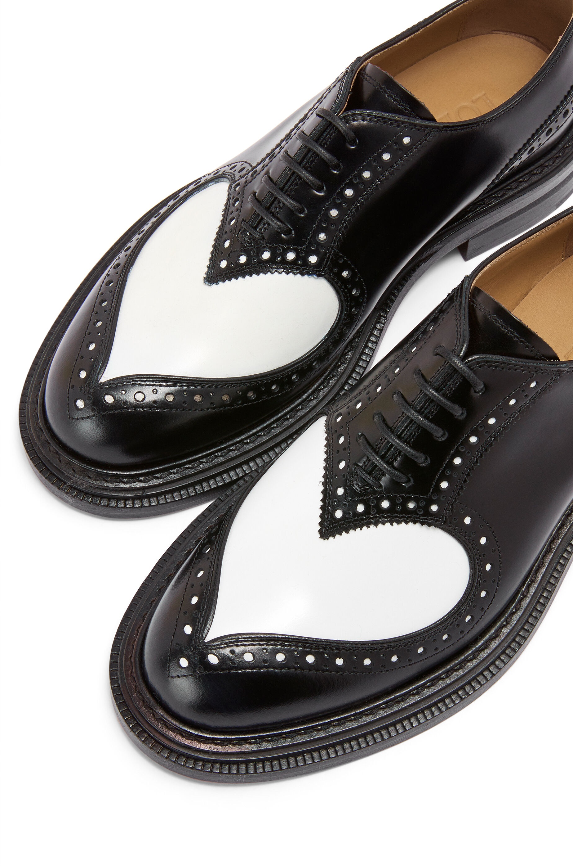 Heart brogue in calfskin - 4