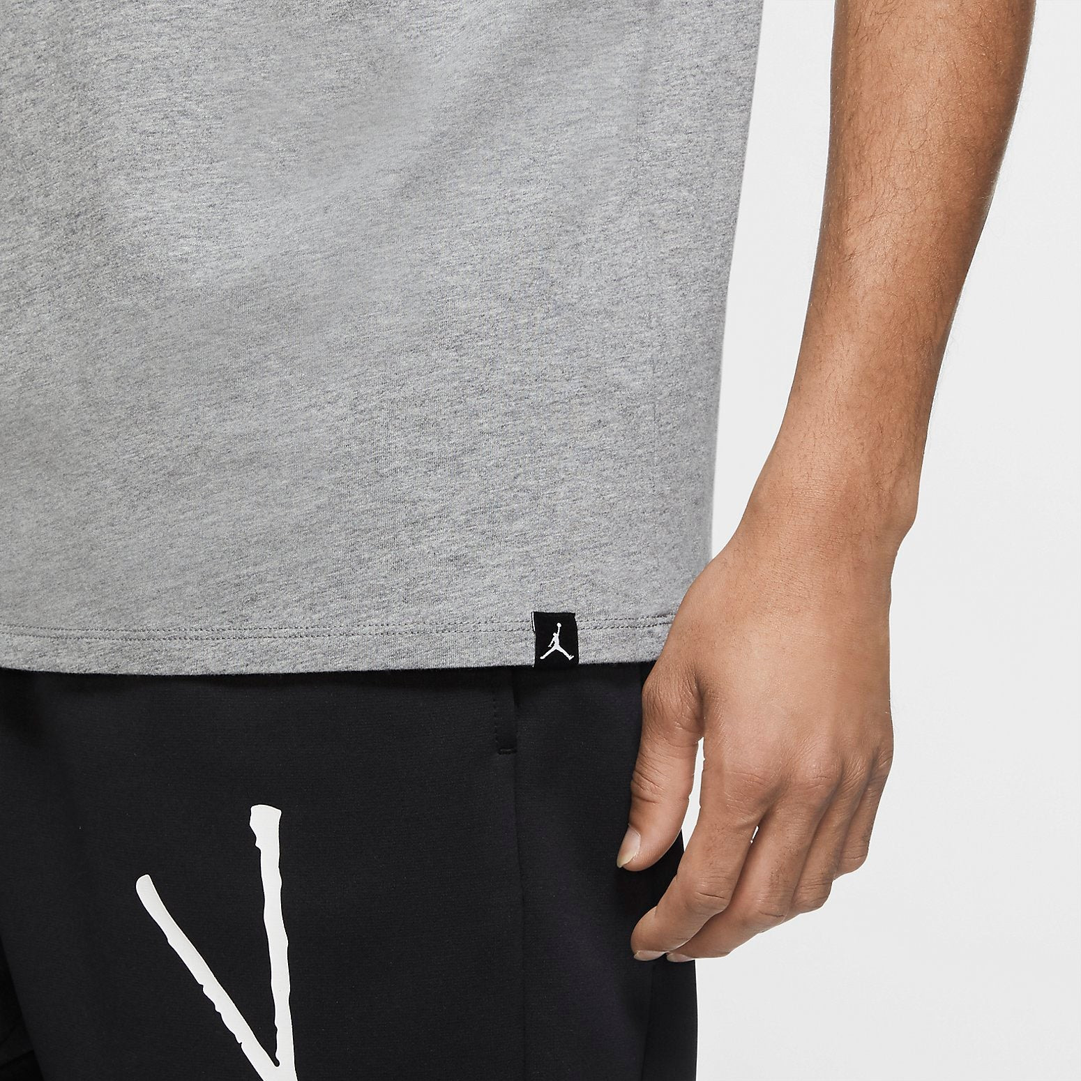 Air Jordan Jumpman Air Embroidered T-Shirt 'Grey' AH5297-091 - 3