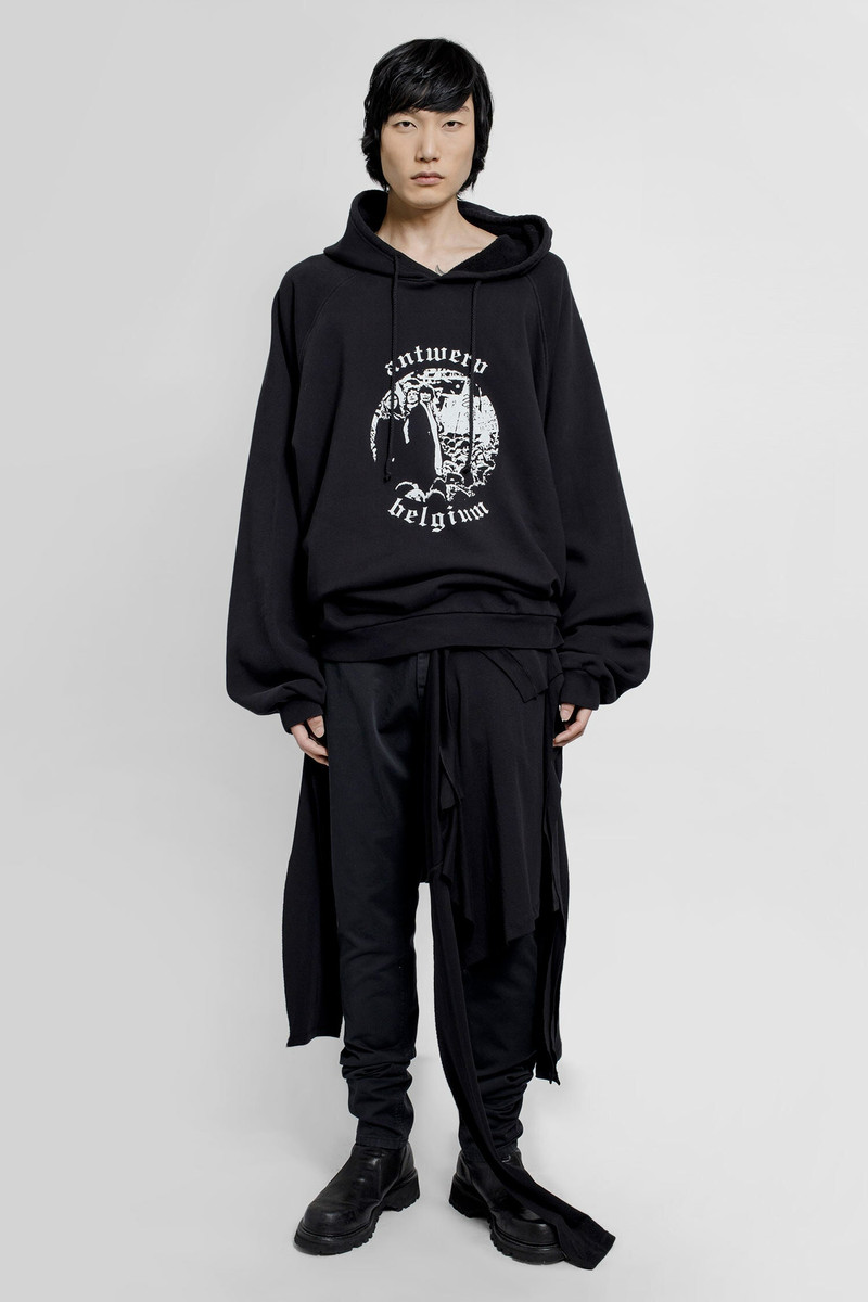 Skinny-Jeans-With-T-Shirt-Application 5