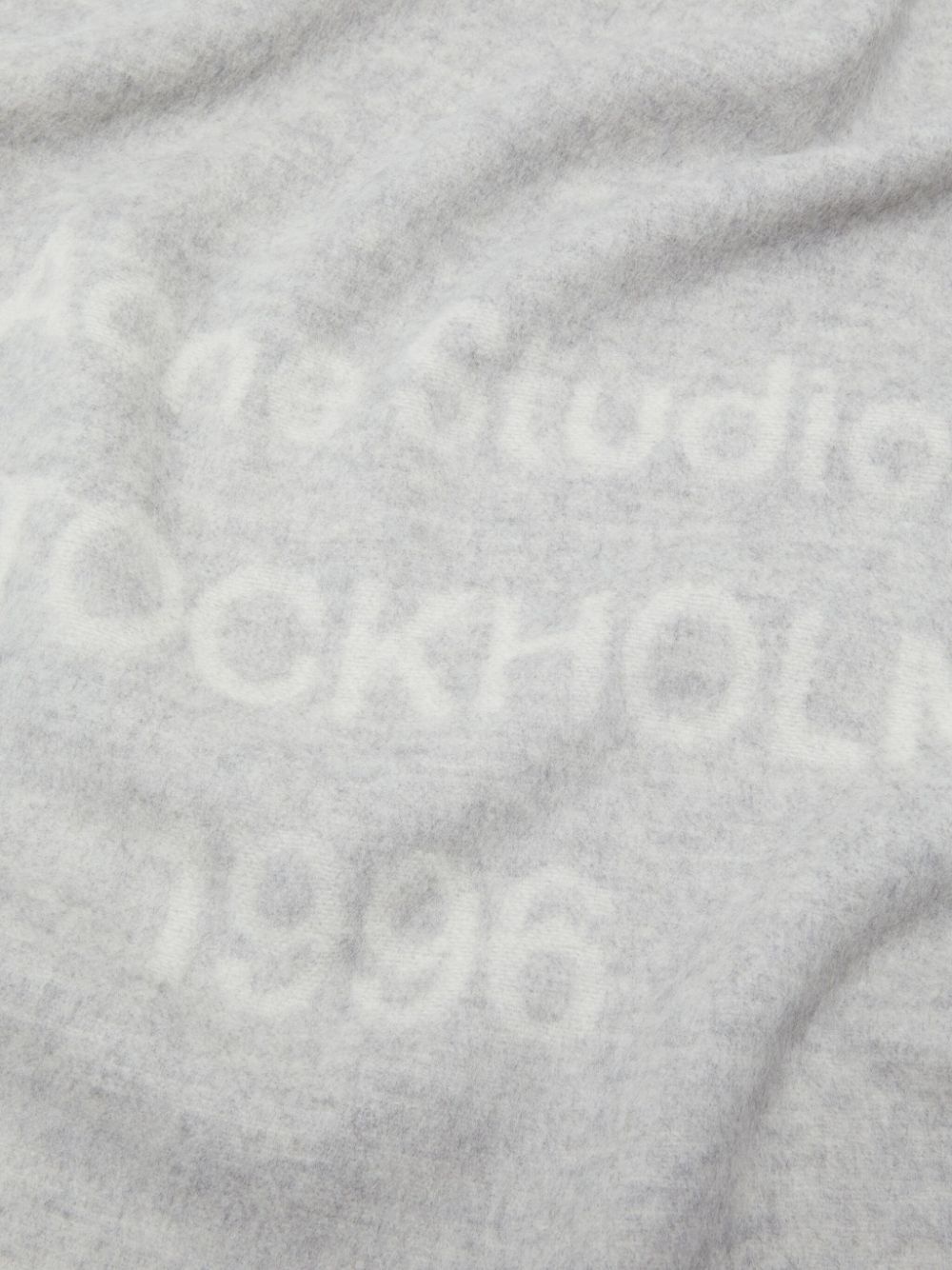 logo-print wool scarf - 2