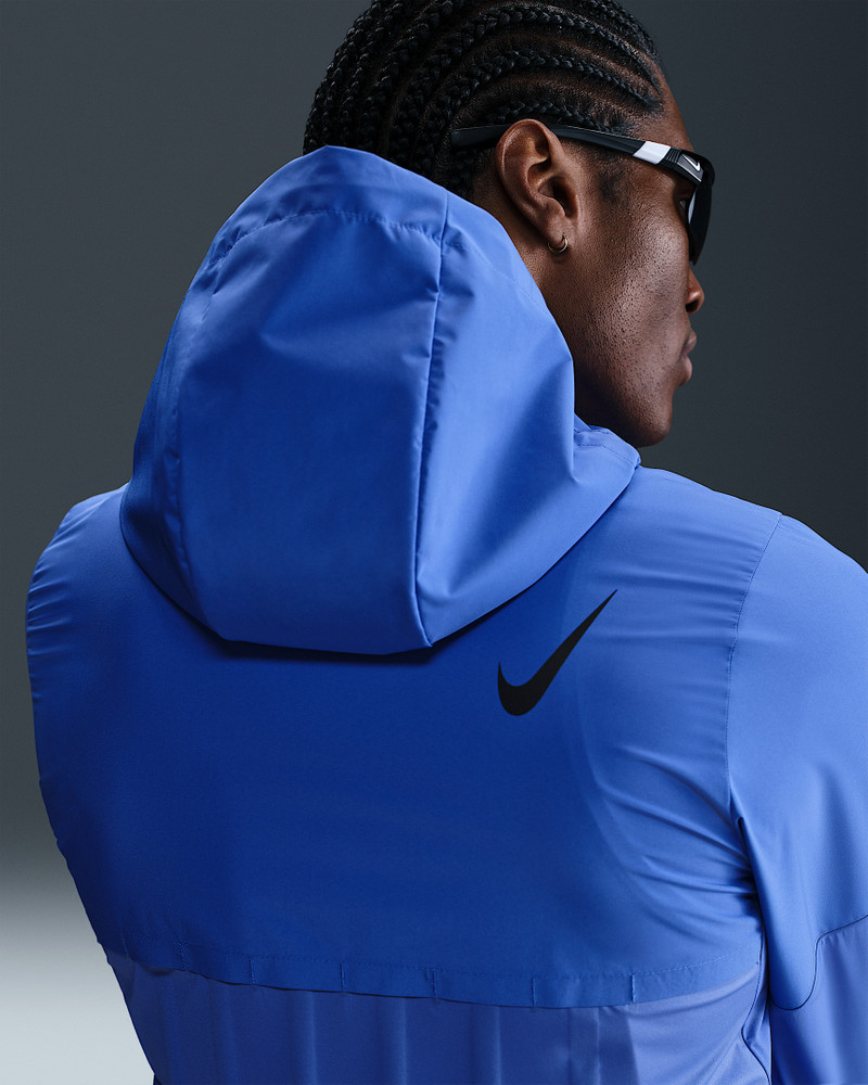 Nike Nike AeroSwift Men's Storm-FIT Aerogami Running Jacket outlook